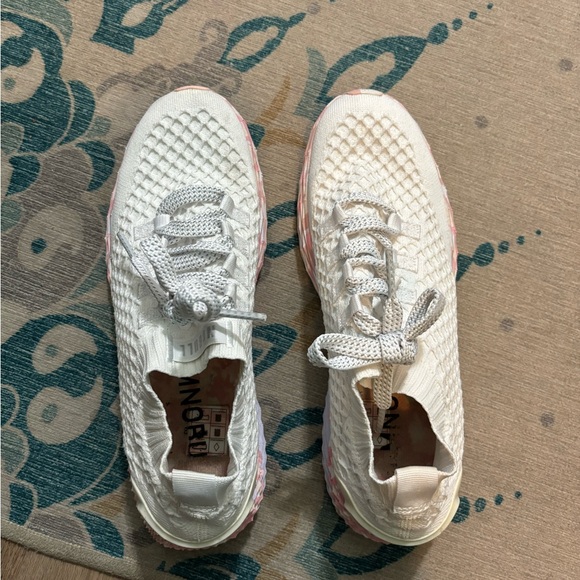 NOBULL running shoes - Picture 3 of 5